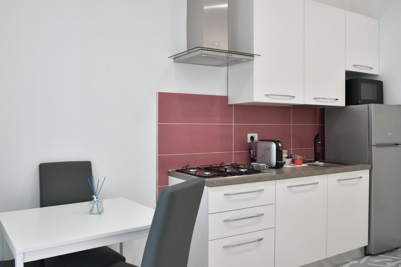 Serenis Luxury Apartments Минори Екстериор снимка