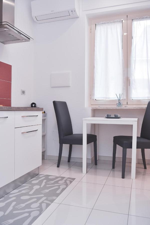 Serenis Luxury Apartments Минори Екстериор снимка