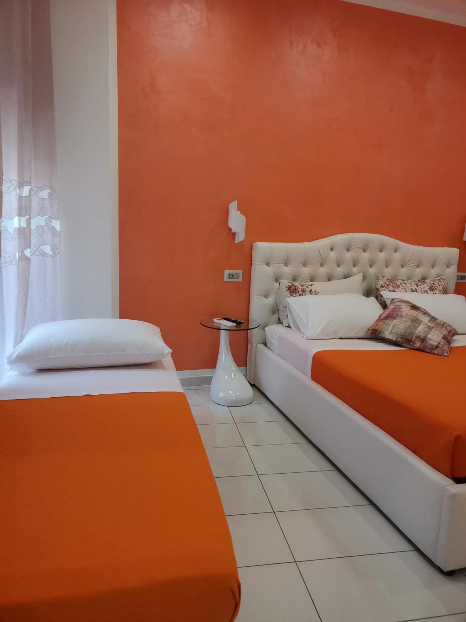 Serenis Luxury Apartments Минори Екстериор снимка